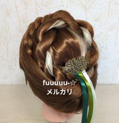 【めぐみ様 確認用】アナ 戴冠式 ウィッグ アナ雪 エルサ 戴冠式 ウィッグ 子供用 ウィッグ 仮装の通販 by