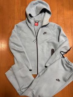 NIKEテックフリース　海外限定カラー　水色　上S Nike ナイキ テックフリース 水色(Teal/Black) - メルカリ