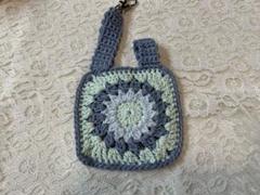 ハンドメイド 編み物 かぎ編み グラニースクエア 小物入れ
