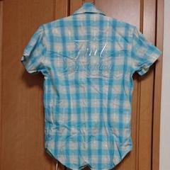 中古美品 TMT 刺繍 ラメ 半袖シャツ bigholiday 水色