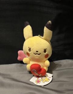 ポケモン　イッツデモ　ピカチュウ マスコット　it'sdemo ピカチュウの特大クッション（オス、メス）、スリッパ