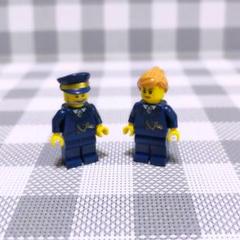 【新品】 LEGO　パーツ　ミニフィグ　正規品　海上警察官　男女セットのサムネイル