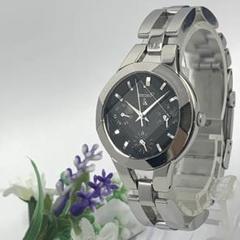 電池交換済256 SEIKO LUKIA ルキア レディース腕時計 カットガラスのサムネイル