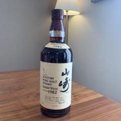 極めて珍しい「純麦芽ウイスキーシェリーウッド1982」180ml