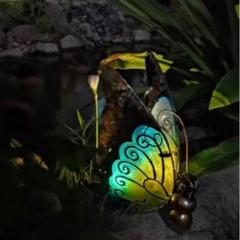 蝶のソーラー工芸ライト（ガラス+鉄）景観灯 チョウライト　花園灯　庭灯　夜景