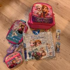 女の子 バッグ リュック アナ雪 エルサ