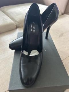 GUCCI ブラック ポインテッドトゥ ハイヒール GUCCI ブラック ポインテッドトゥ ハイヒール