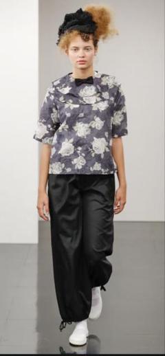tricot COMME des GARCONS リボン　花柄ブラウス tricot COMME des GARCONS リボン 花柄ブラウス - メルカリ