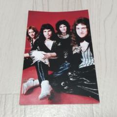 ジョン・ディーコン　ペーパーウェイト Amazon.co.jp: QUEEN John Deacon Figure : Hobbies