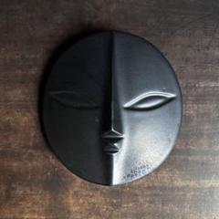 【希少】太陽の顔　黒い太陽　岡本太郎　信楽焼　日本万国博覧会 希少】太陽の顔 黒い太陽 岡本太郎 信楽焼 日本万国博覧会