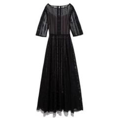 FRAY I.D ワンピース　結婚式　サイズ1 ペチコート付きゆうゆうメルカリ便 FRAY I.D ワンピース 結婚式 サイズ1 ペチコート付きゆうゆう