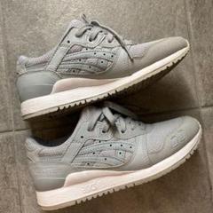 アシックス スニーカー レディース グレーの中古 未使用品を探そう メルカリ