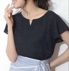 ジャスグリッティー　レースへプラムブラウス(美品)サイズ１ネイビー ジャスグリッティー ペプラムレースブラウス ネイビー 1 - メルカリ