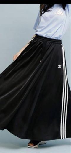 美品✨☆adidasアディダス☆ブラック サテン ロングフレア