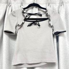 pium ピウム Tシャツ 白 ダブルリボンケープワッフルカットソー pium ピウム Tシャツ 白 ダブルリボンケープワッフルカットソー