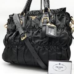 ✨美品・ギャランティ付✨プラダ ハンドバッグ 2way ギャザー メタルロゴ 黒