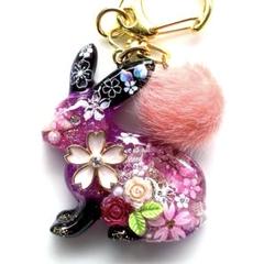 専用 お耳の大きなうさぎちゃん ♡ オルゴナイト キーホルダー