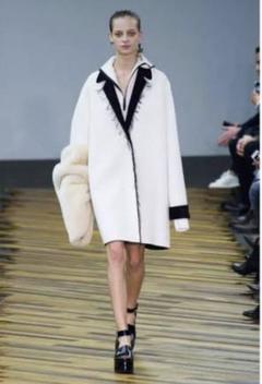CELINE セリーヌフィービームートンハンドウォーマー手袋