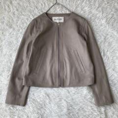 【極美品】 ビームス ラム 羊革 ノーカラー ライダースジャケット ベージュ 1 極美品】 ビームス ラム 羊革 ノーカラー ライダースジャケット