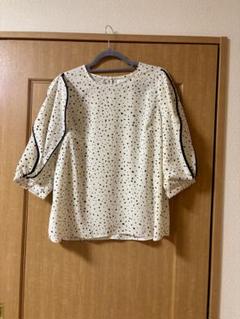 【Boujeloud】ドットフリルブラウス♡ホワイト♡Ｌ♡ベージュ