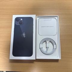 iPhone 13 箱とケーブル