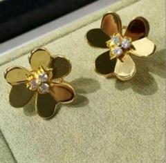 ✨最高級✨芸能人✨海外セレブ✨フラワーミニ✨ネックレス✨至高‼️シルバー ✨最高級✨芸能人✨海外セレブ✨フラワーミニ✨ネックレス✨至高