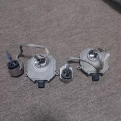 送料込みホンダステップワゴンRK5純正HIDヘッドライト左右セット