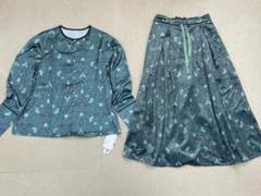 (K05282）新品 merlot オーナメント柄スカートセットアップ【訳あり】