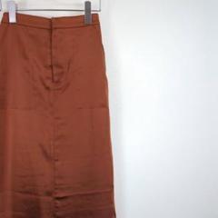 美品 ティティベイト サテンタイトロングスカート レディース ボトムス 古着