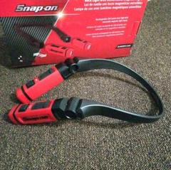 Snap-on　スナップオン　 脱着式LEDライト　ハンズフリーネックライト Snap-on スナップオン 脱着式LEDライト ハンズフリーネックライト