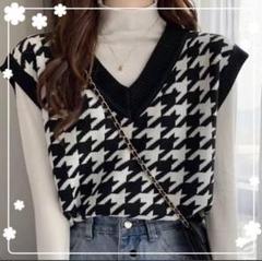 ⭐︎ヒロ⭐︎新品⭐︎ビアズリー⭐︎Vネックニットベスト⭐︎ブラック⭐︎ BEARDSLEY（ビアズリー）の「《ビアズリー》Vネックニットベスト