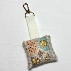 ハンドメイド インド刺繍リボン キーホルダー チャーム2