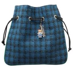 ka---ki！新品未使用シャルマントサック　ファミリア　ポーチ　XB Charmant Sac×familiar 初のコラボレーションアイテムが登場
