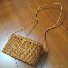 新品未使用☆籐 ラタンのショルダーバッグのサムネイル