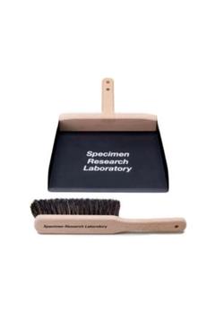 Neighborhood SRL . DESKTOP BRUSH / BLACK