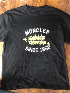 新品　黒　Tシャツ ロゴマーク入りのサムネイル