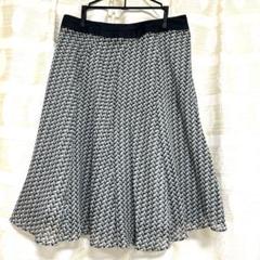 【美品】23区 フレアスカート 膝丈大きいサイズ 40（L〜XL W65〜69）