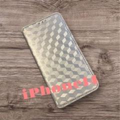 iPhone14 手帳型ケース　シルバー　カード入れ　マグネット式　おしゃれ