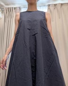 バースデーバッシュ　ネイビー　ワンピース　中古