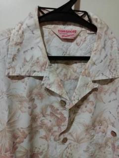 送料込み★TOMSHORT フラワー 花柄 アロハシャツ sizeM