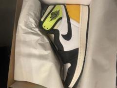 Nike Air Jordan 1 High OG Volt Goldのサムネイル