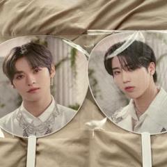 StrayKids スキズ うちわ　ジソン　ハン　2枚セット Amazon.co.jp: StrayKids スキズ ハン うちわ まとめ売り セット