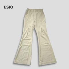 エシオ／美品フレアパンツ 2(M) ライトベージュ ブーツカット 無地 シンプル