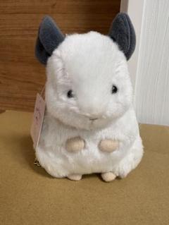 人気作家様　チンチラ　ぬいぐるみ　キーチェーン付き