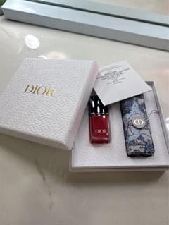 Dior プラチナ バースデー ギフト ミニ巾着サンプル付き Dior プラチナ バースデー ギフト ミニ巾着サンプル付き - メルカリ