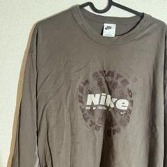 nike ロンT 茶色