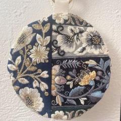 インド刺繍リボン ポーチ No.82