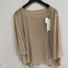C L O CＨ E クロシェドレープカットソー【新品】のサムネイル