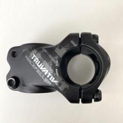 100％本物保証！ TRUVATIV ホルツフェラー クランプ経31.8mm 長さ40mm ステム パーツ