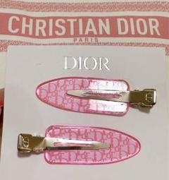 2025年最新】diorヘアクリップの人気アイテム - メルカリ